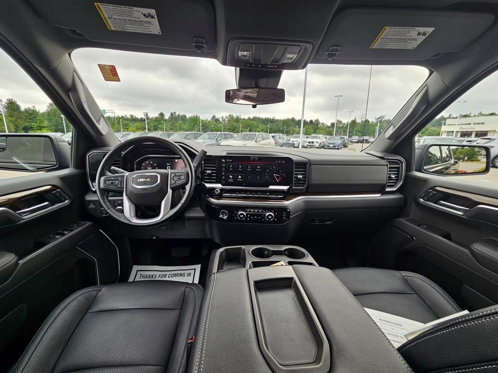 used 2022 GMC Sierra 1500 car, priced at $38,820