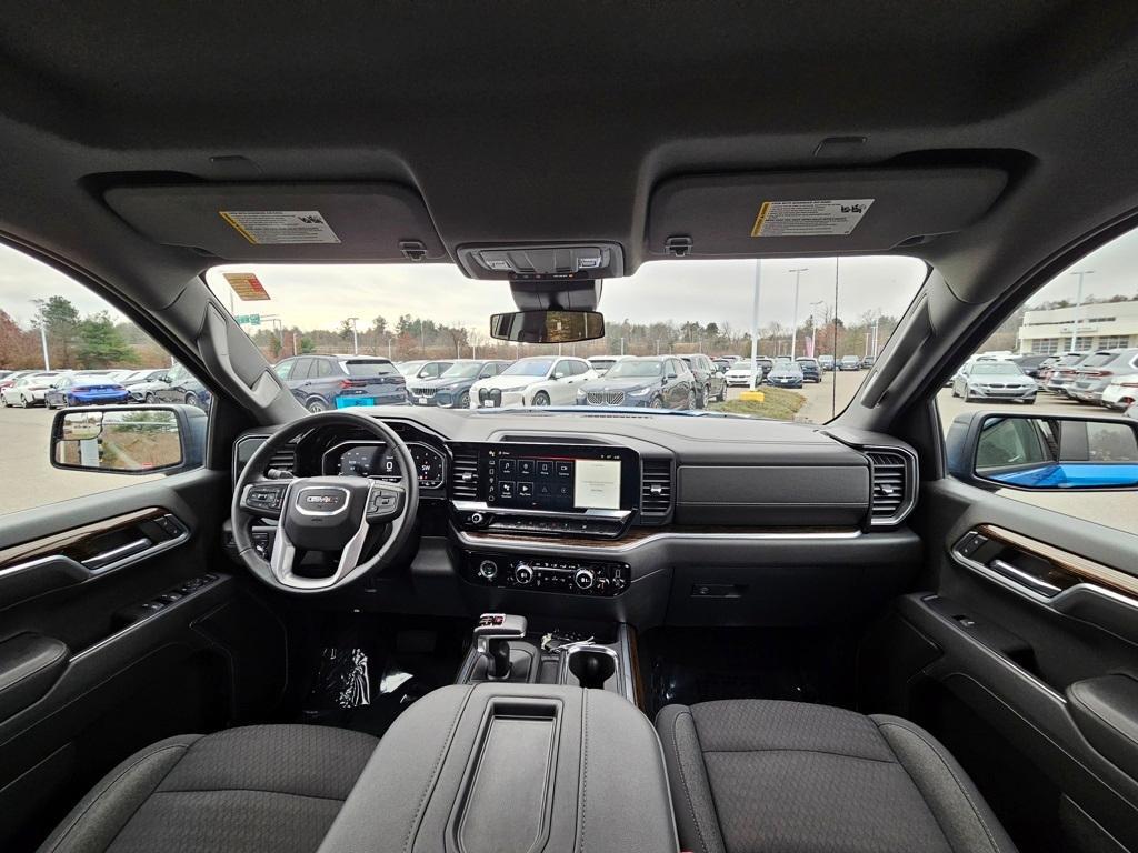 used 2022 GMC Sierra 1500 car, priced at $42,920