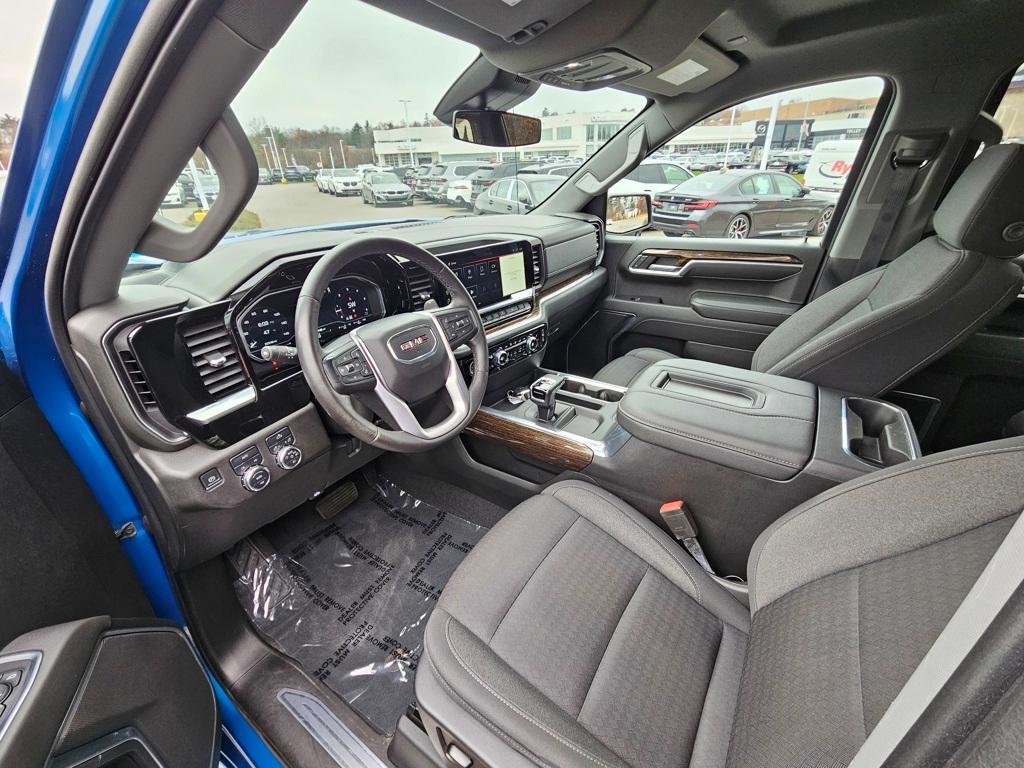 used 2022 GMC Sierra 1500 car, priced at $42,920