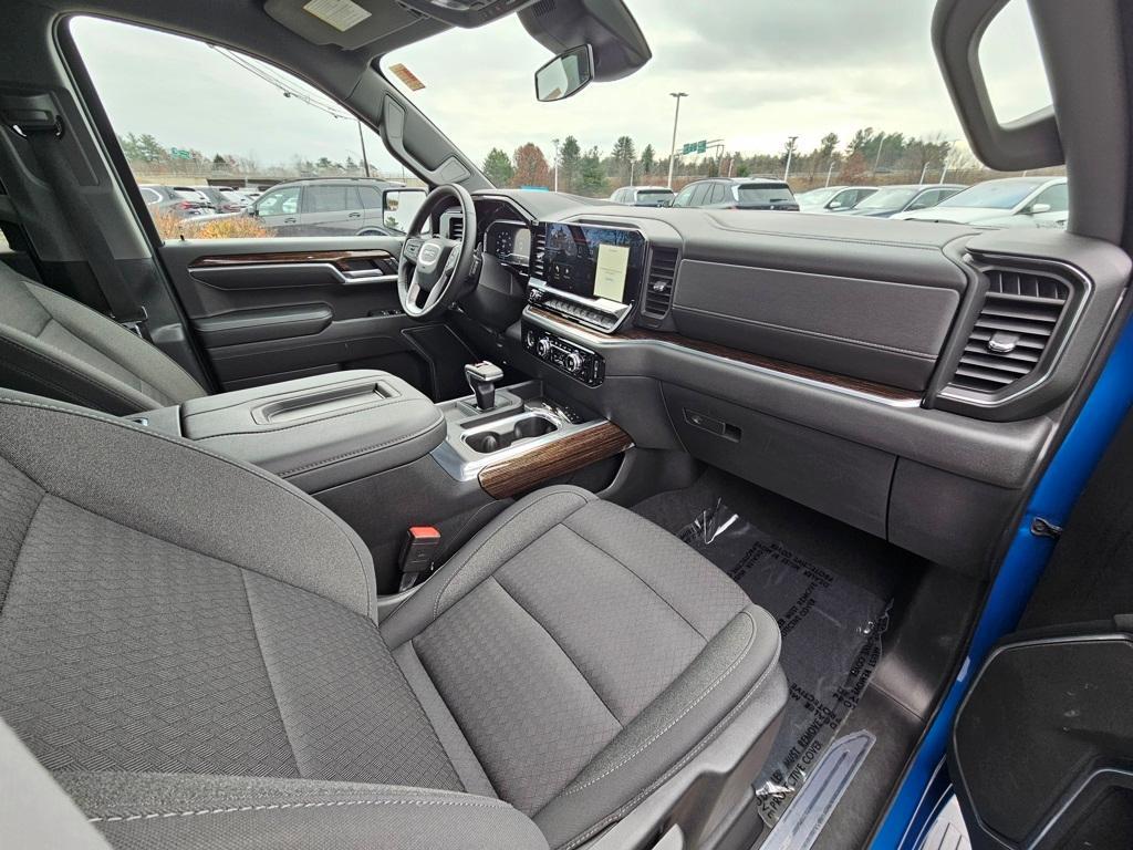 used 2022 GMC Sierra 1500 car, priced at $42,920