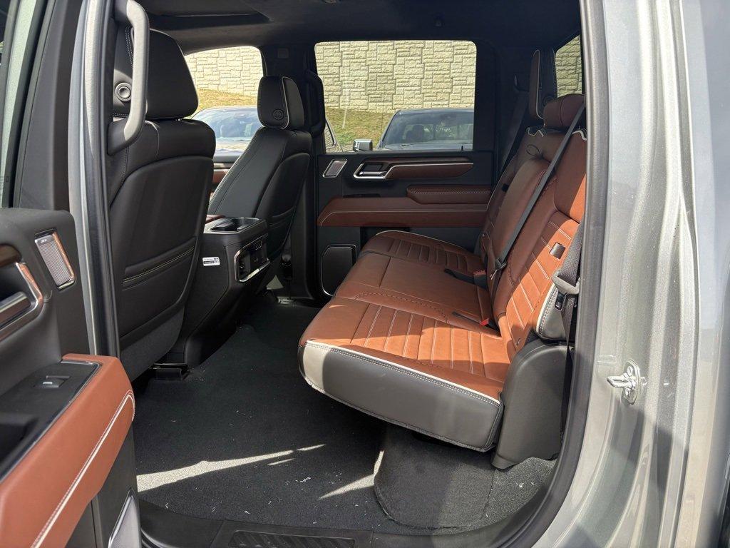 new 2025 GMC Sierra 2500 car, priced at $91,304