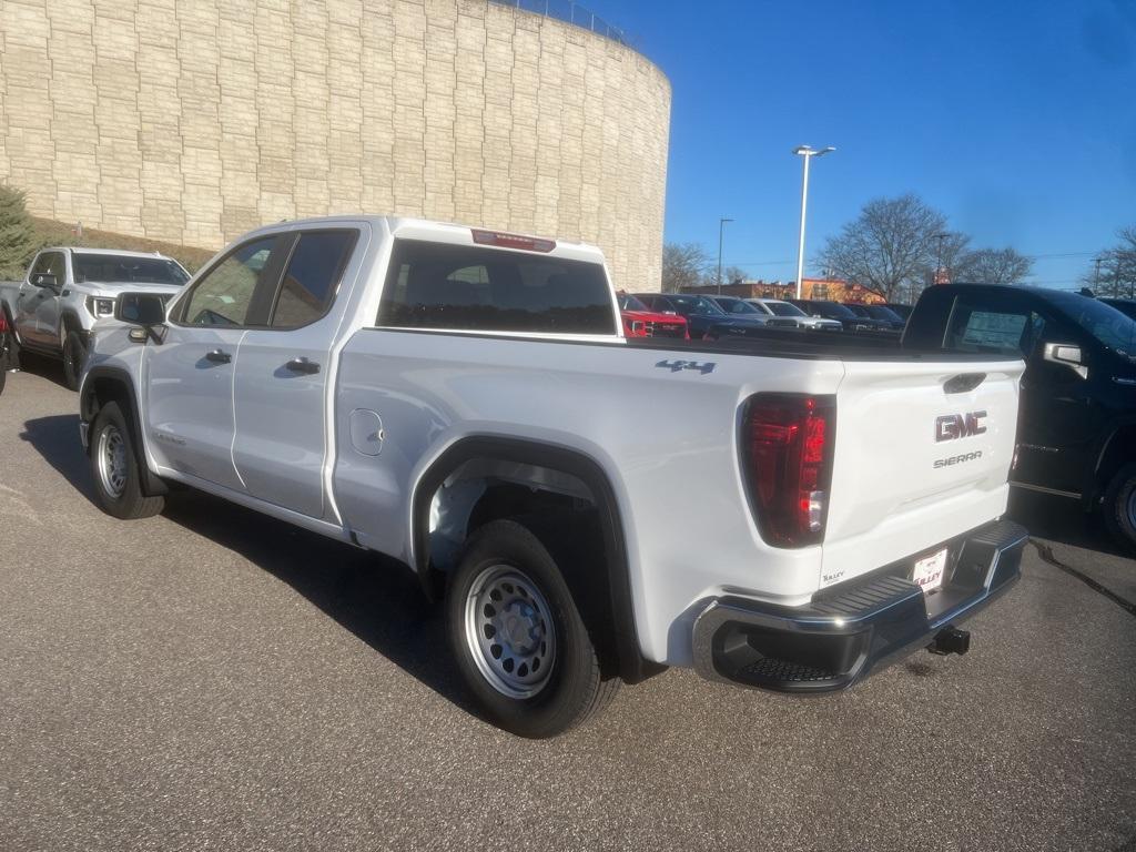 new 2025 GMC Sierra 1500 car, priced at $47,190