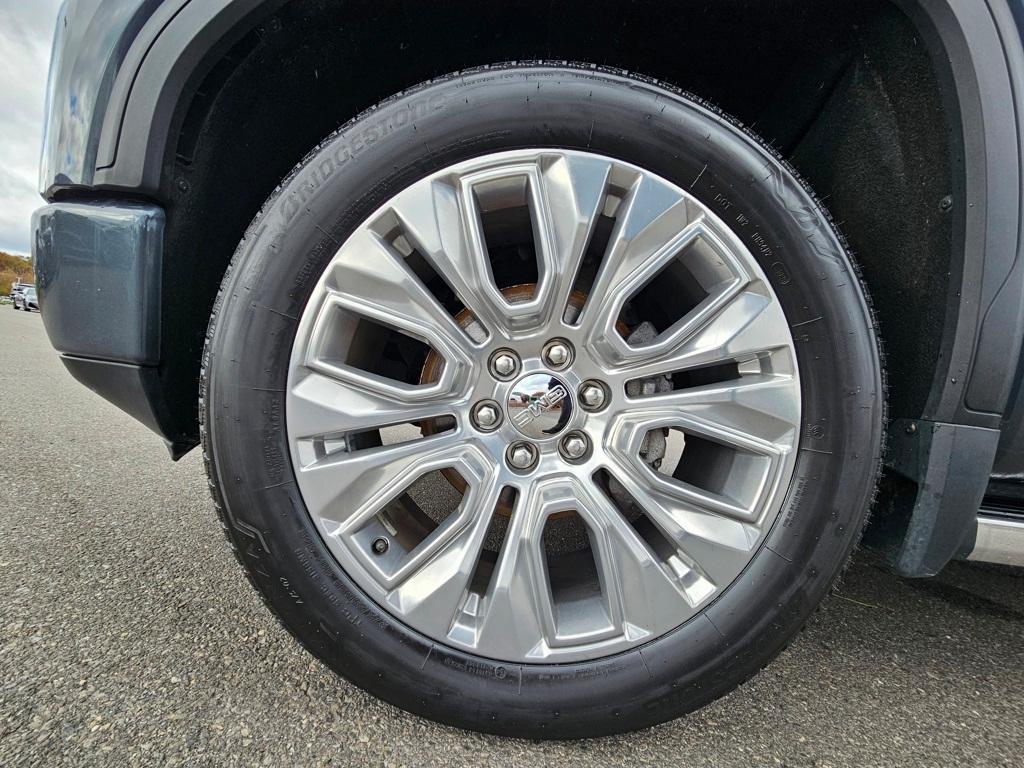 used 2022 GMC Sierra 1500 Limited car, priced at $39,330