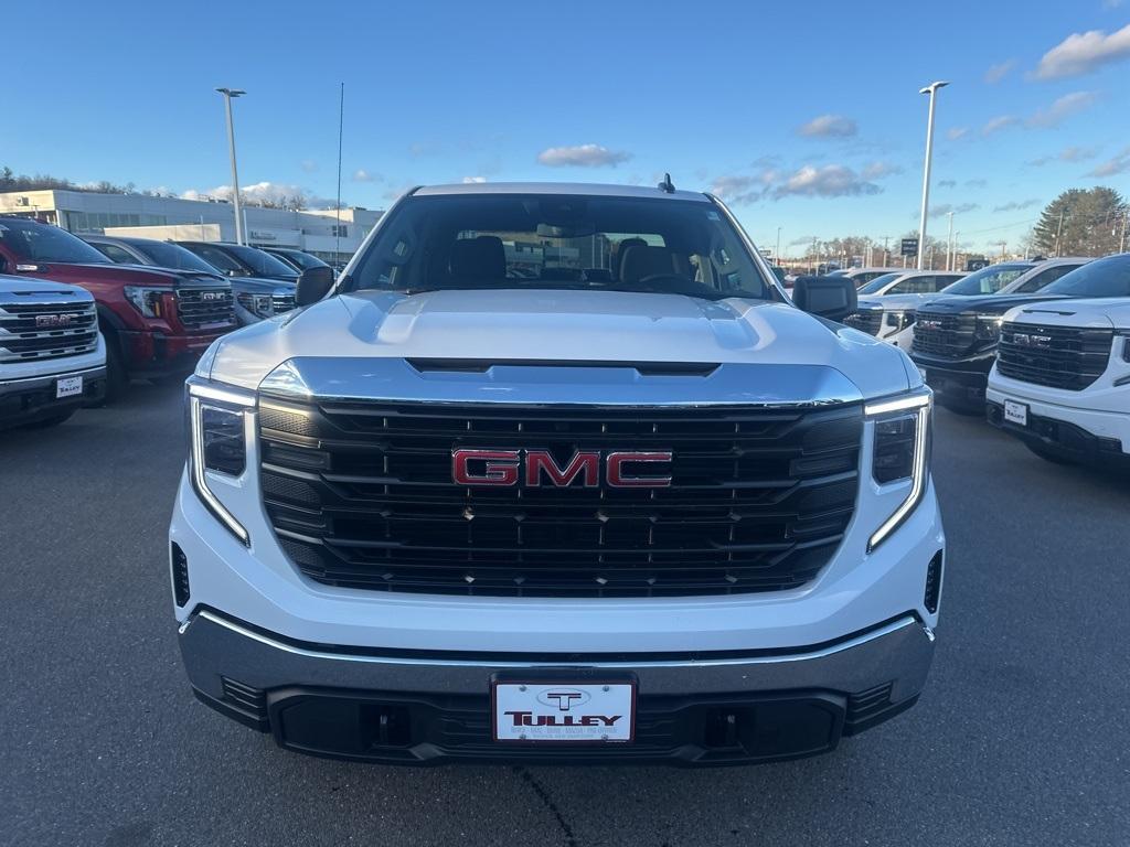 new 2025 GMC Sierra 1500 car, priced at $50,685