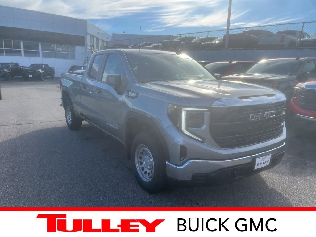 new 2025 GMC Sierra 1500 car, priced at $47,320