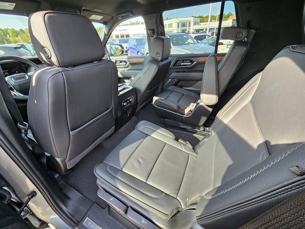 used 2025 GMC Yukon car, priced at $77,841