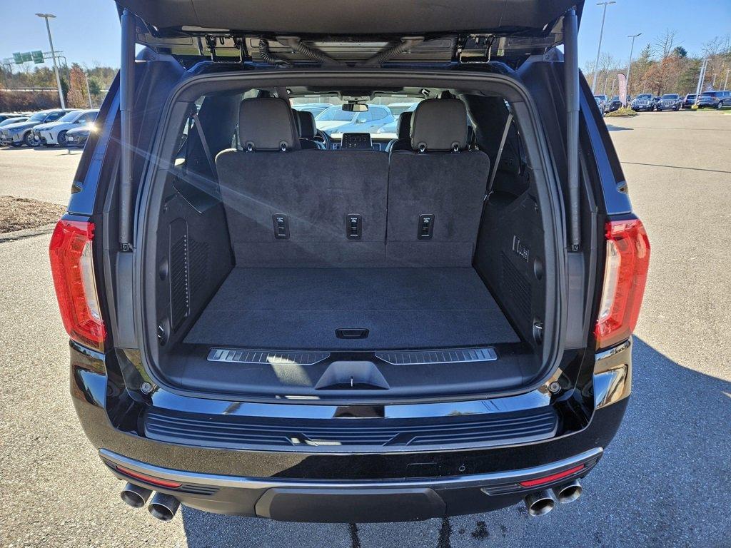 used 2024 GMC Yukon XL car, priced at $68,275