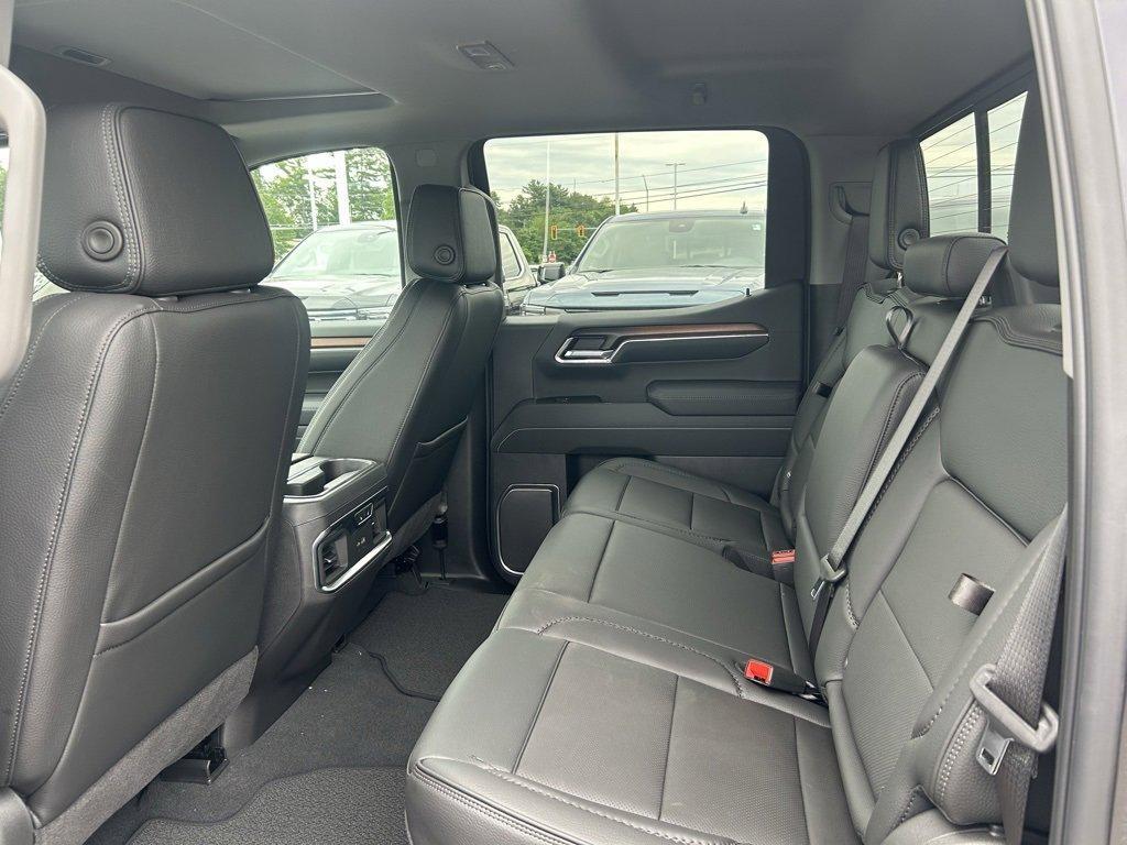 new 2025 GMC Sierra 1500 car, priced at $71,145