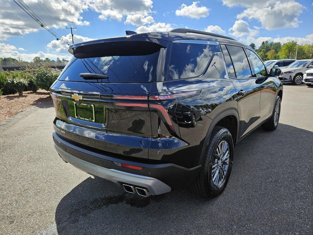 used 2025 Chevrolet Traverse car, priced at $37,916