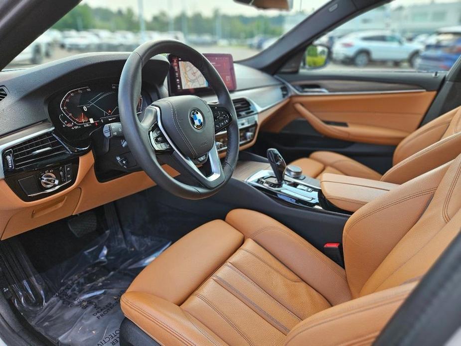 used 2023 BMW 540 car, priced at $50,595