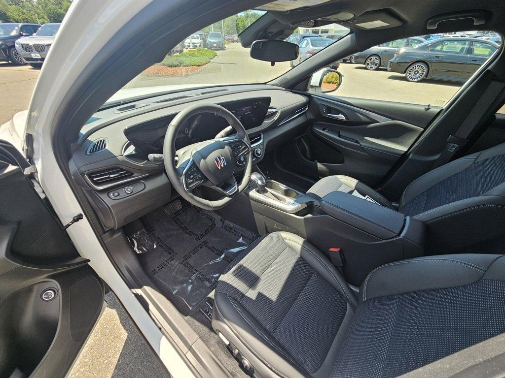 used 2024 Buick Envista car, priced at $22,994