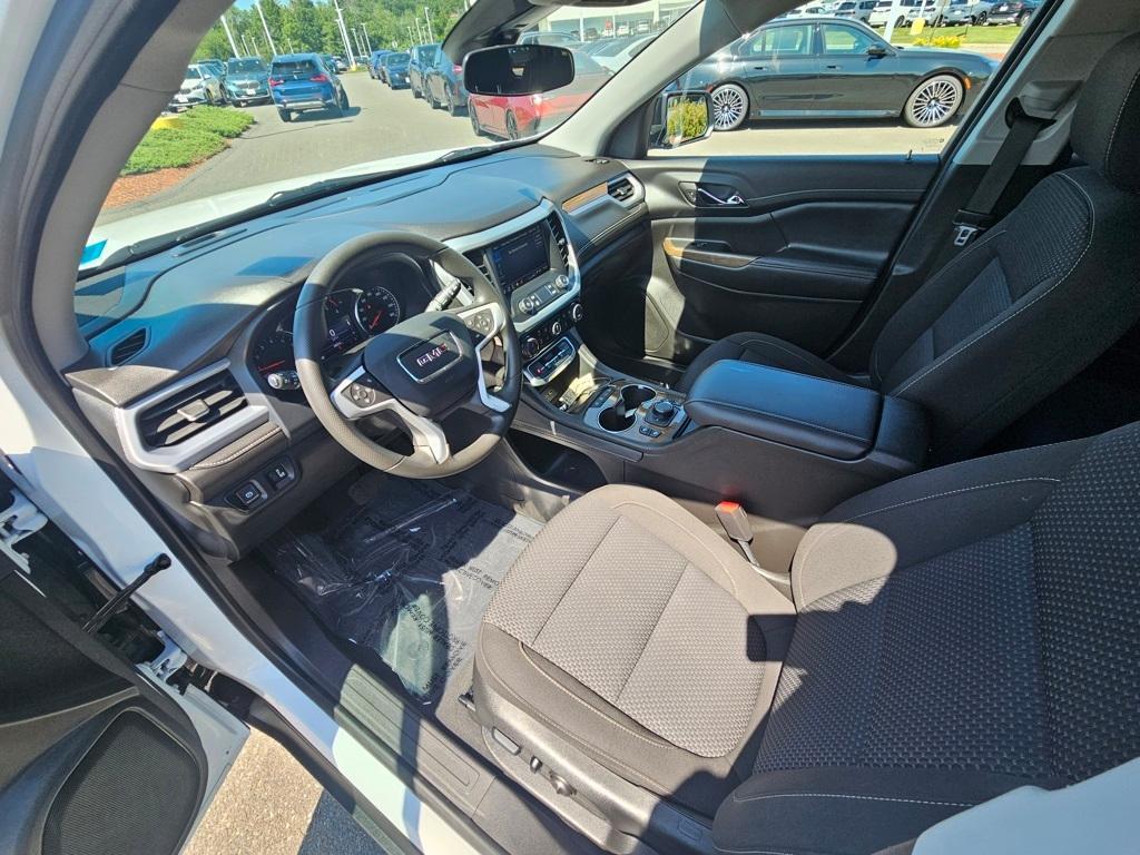 used 2023 GMC Acadia car, priced at $33,806