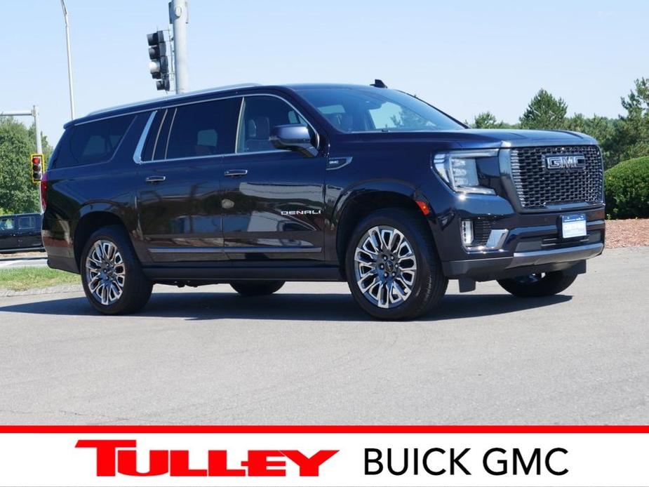 used 2023 GMC Yukon XL car, priced at $82,077