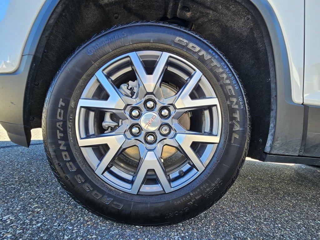 used 2023 GMC Acadia car, priced at $31,846