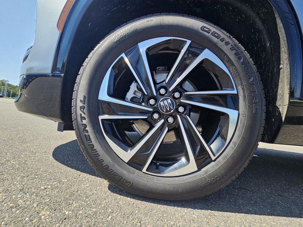 used 2025 Buick Enclave car, priced at $46,569