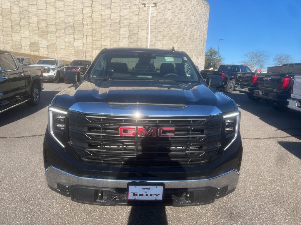 new 2025 GMC Sierra 1500 car, priced at $45,380