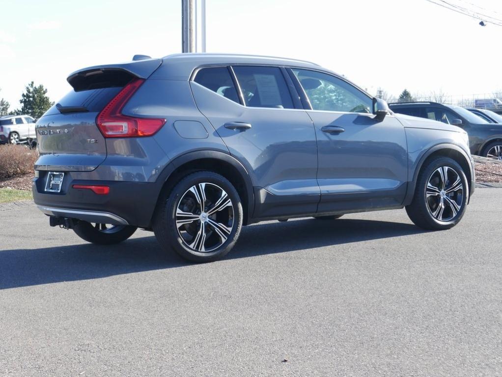 used 2021 Volvo XC40 car, priced at $27,120