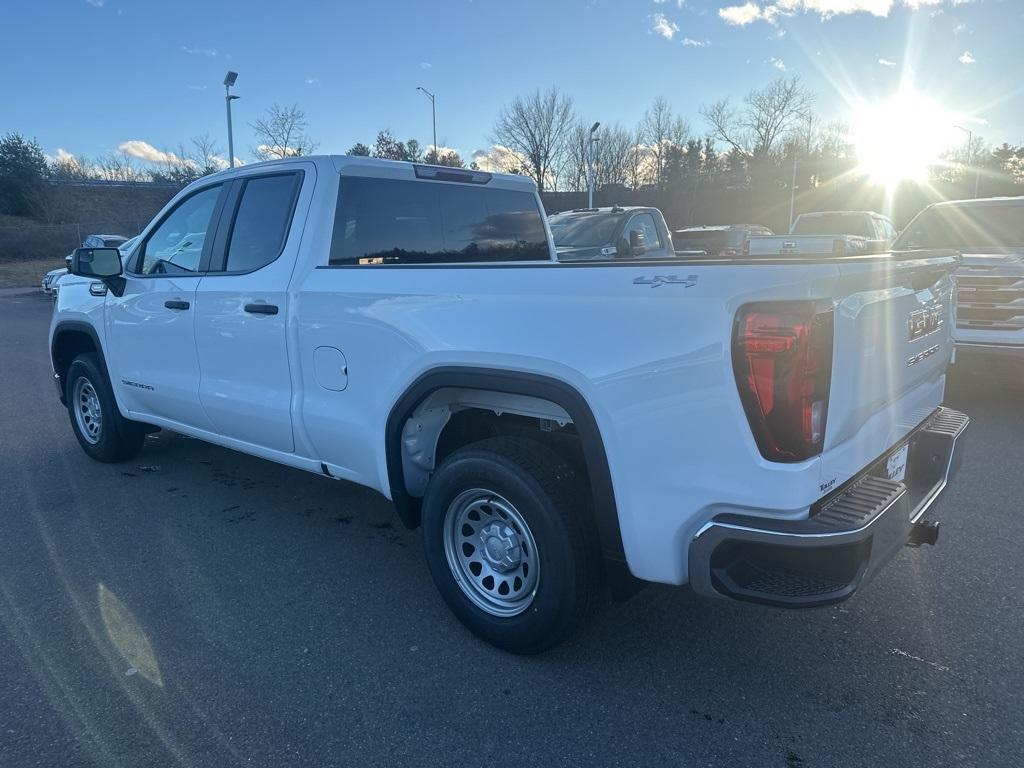 new 2025 GMC Sierra 1500 car, priced at $46,825