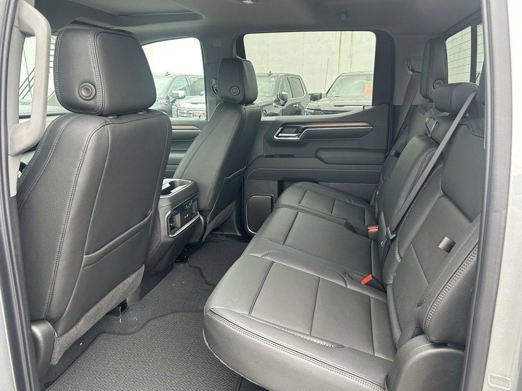 new 2025 GMC Sierra 1500 car, priced at $71,395