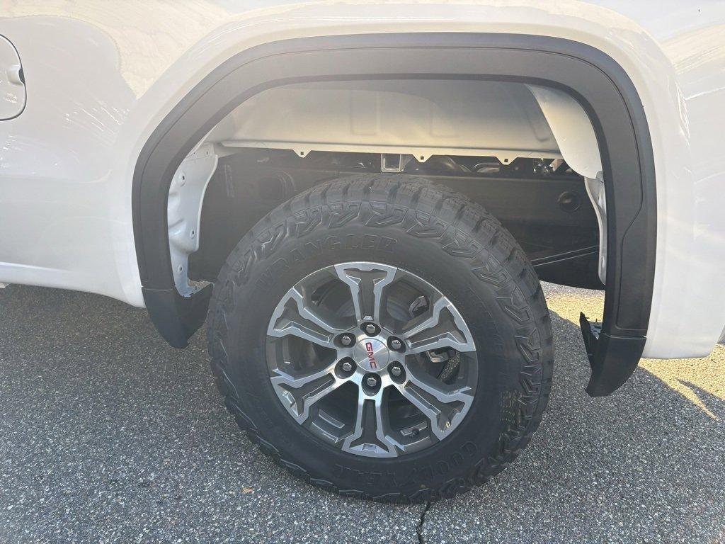 new 2026 GMC Sierra 1500 car, priced at $46,365