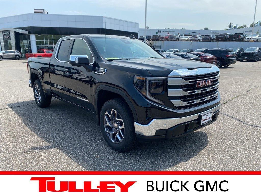 new 2025 GMC Sierra 1500 car, priced at $53,555