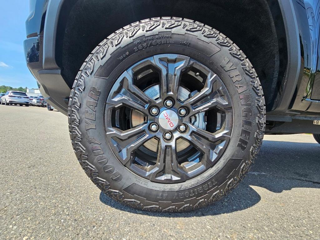 used 2023 GMC Canyon car, priced at $36,991