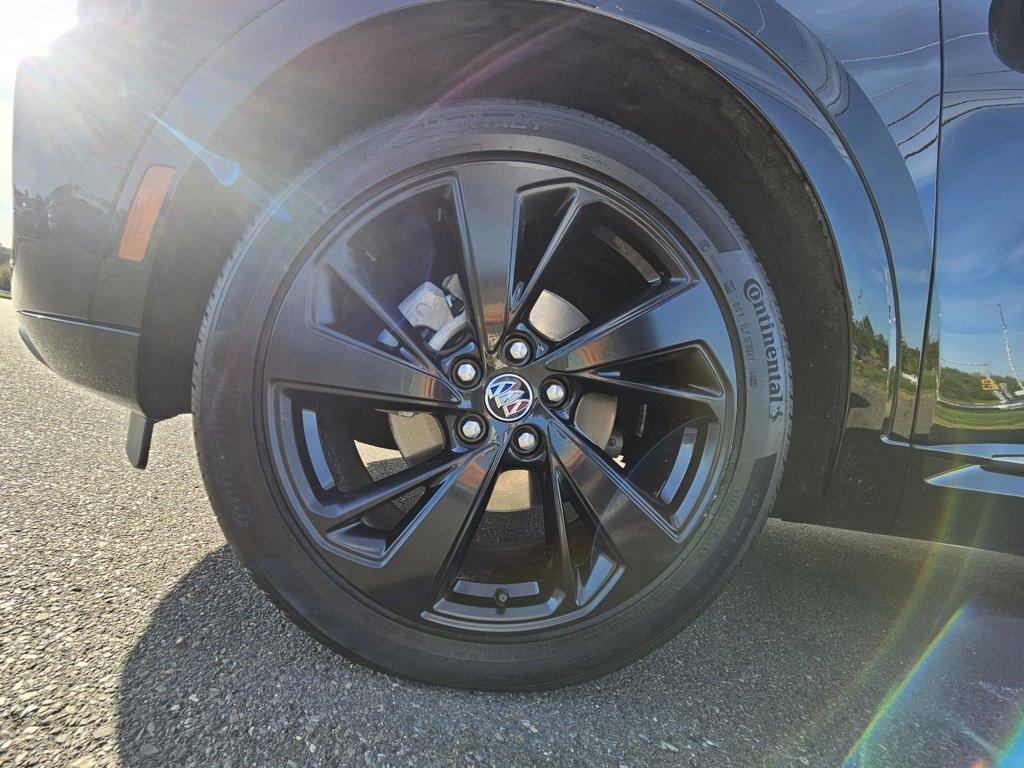 used 2022 Buick Envision car, priced at $30,731