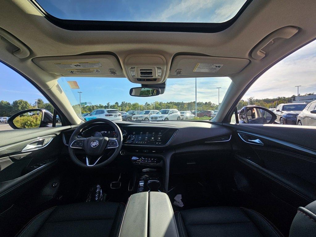 used 2022 Buick Envision car, priced at $30,731