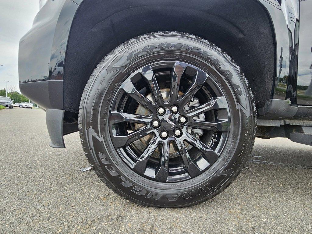 used 2022 GMC Canyon car, priced at $30,920