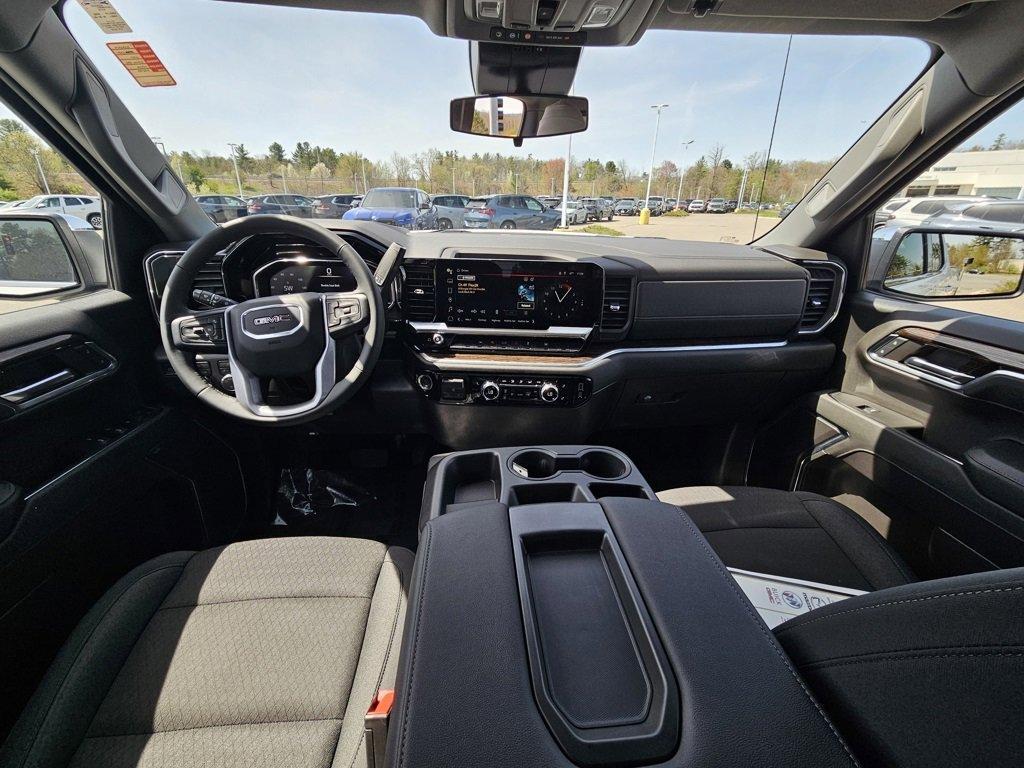 used 2024 GMC Sierra 1500 car, priced at $42,377