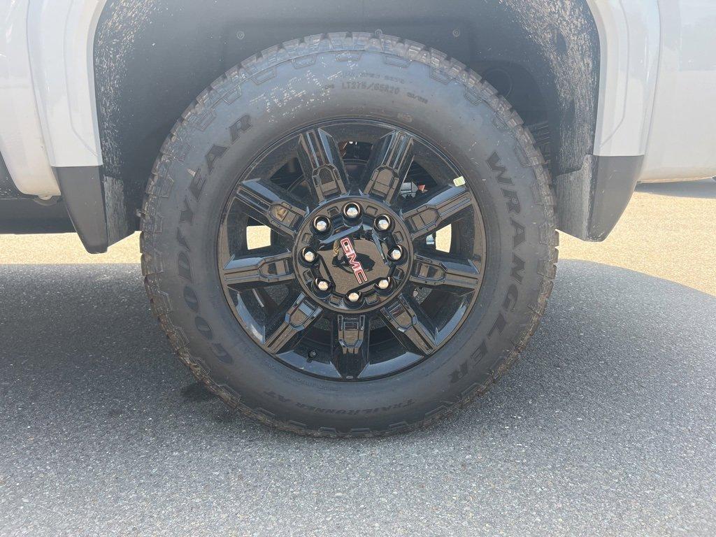 new 2025 GMC Sierra 2500 car, priced at $76,544