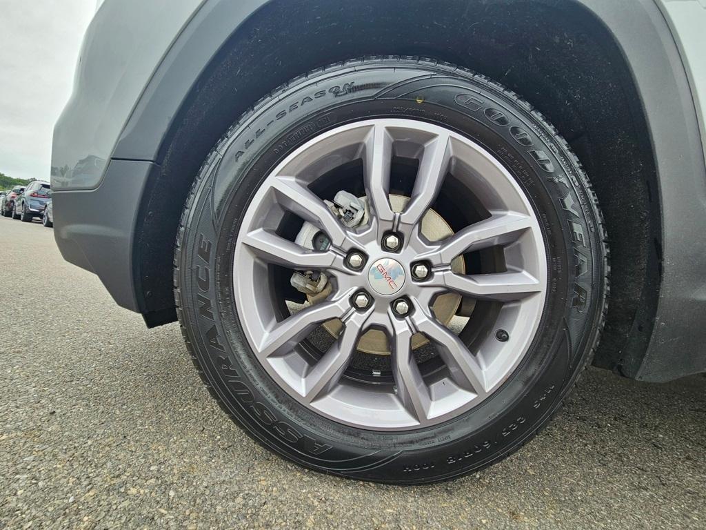 used 2023 GMC Terrain car, priced at $27,976