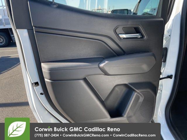 new 2024 GMC Canyon car, priced at $38,055