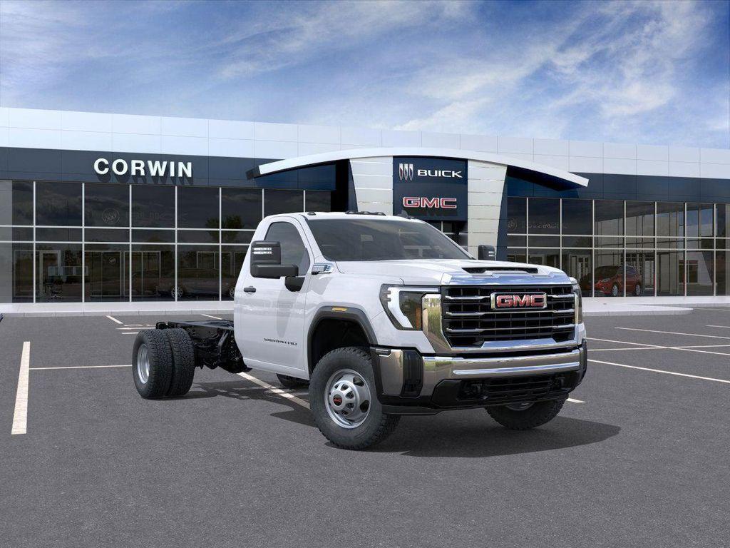 new 2025 GMC Sierra 3500 car, priced at $60,303