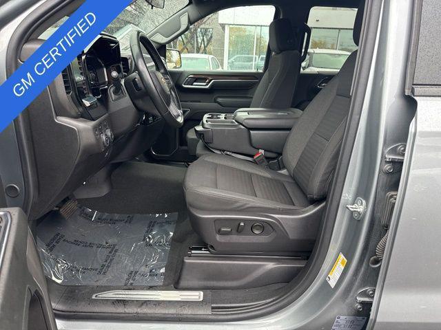 used 2025 Chevrolet Silverado 1500 car, priced at $40,995