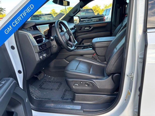 used 2025 GMC Yukon car, priced at $73,495