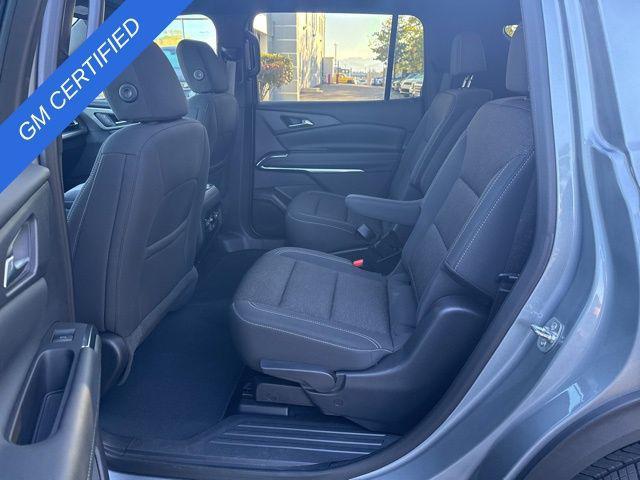 used 2025 Chevrolet Traverse car, priced at $37,988