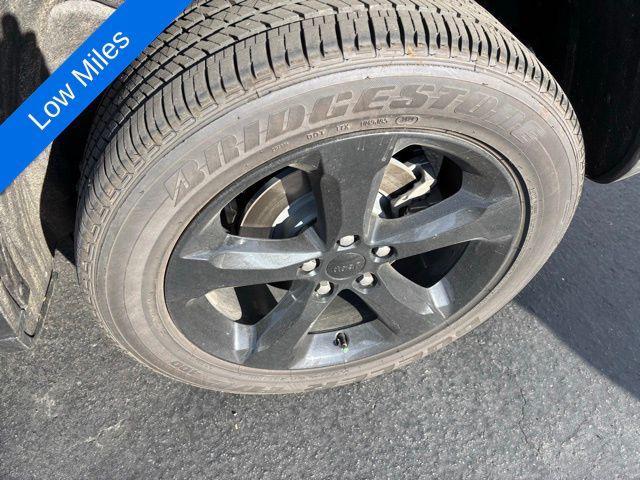 used 2025 Jeep Grand Cherokee car, priced at $38,500