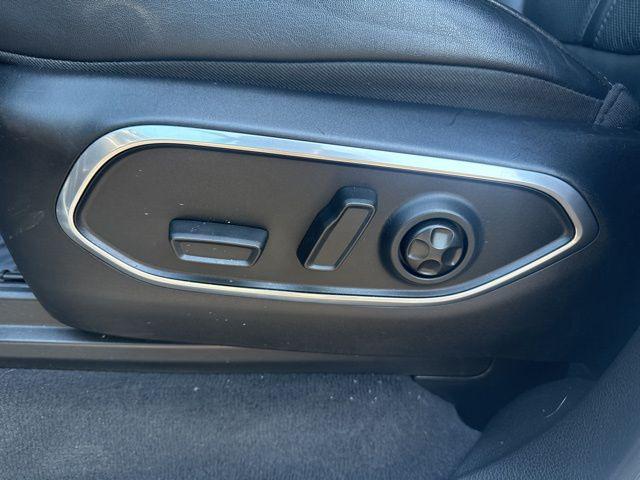 used 2022 Jeep Wagoneer car, priced at $41,989