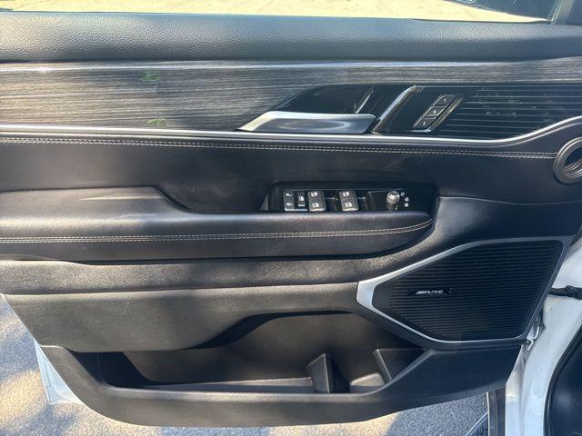 used 2022 Jeep Wagoneer car, priced at $41,989