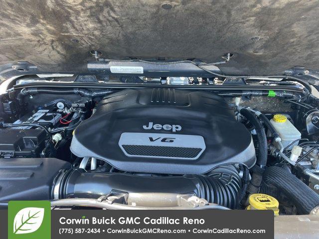 used 2016 Jeep Wrangler Unlimited car, priced at $25,500