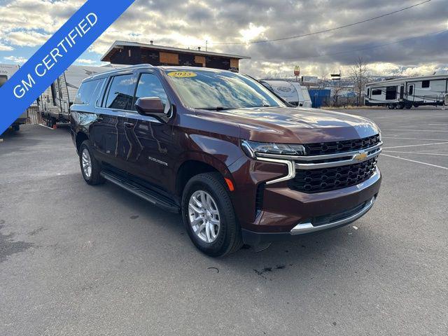 used 2023 Chevrolet Suburban car, priced at $43,989