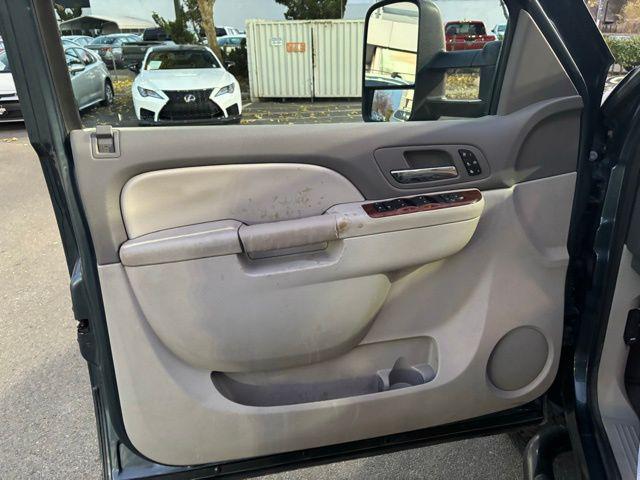 used 2013 GMC Sierra 2500 car, priced at $26,995