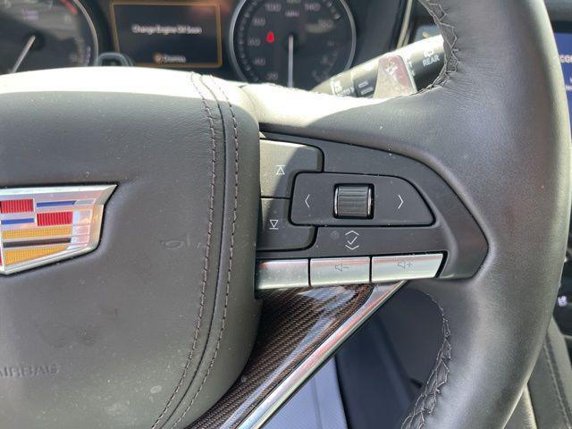 used 2024 Cadillac XT6 car, priced at $48,749