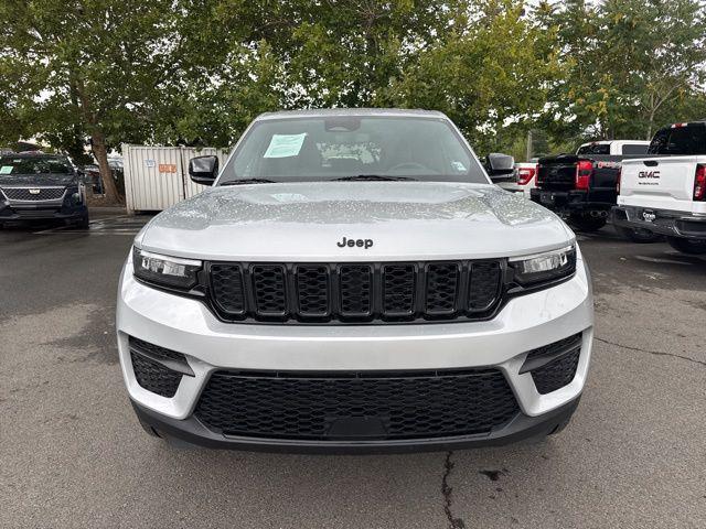 used 2024 Jeep Grand Cherokee car, priced at $28,495