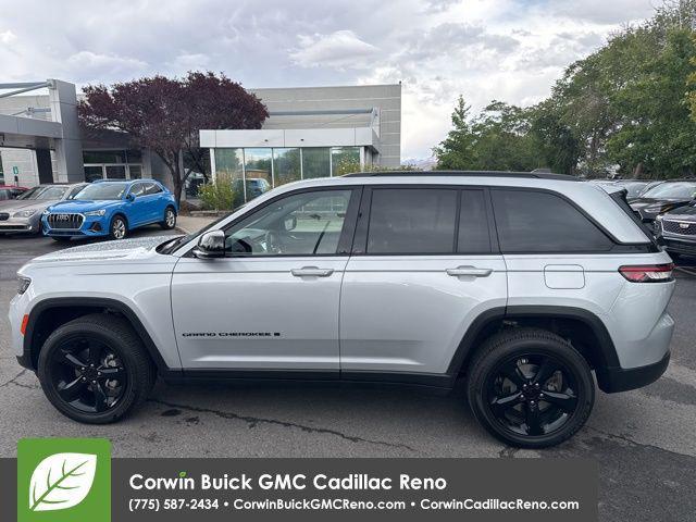 used 2024 Jeep Grand Cherokee car, priced at $31,500
