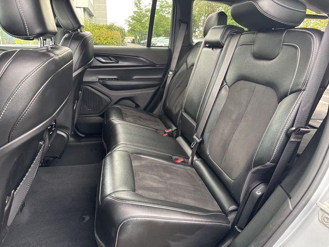 used 2024 Jeep Grand Cherokee car, priced at $28,495