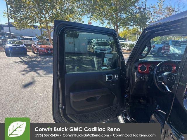 used 2021 Jeep Wrangler Unlimited car, priced at $35,989