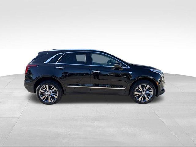 new 2025 Cadillac XT5 car, priced at $59,390