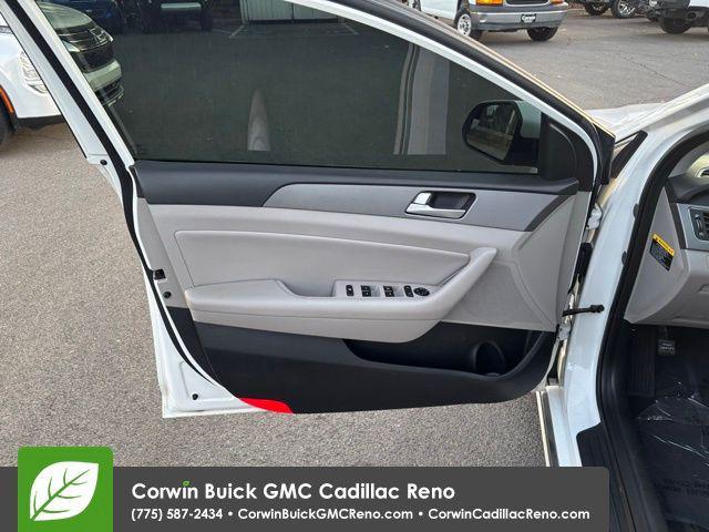 used 2016 Hyundai Sonata Hybrid car, priced at $9,998